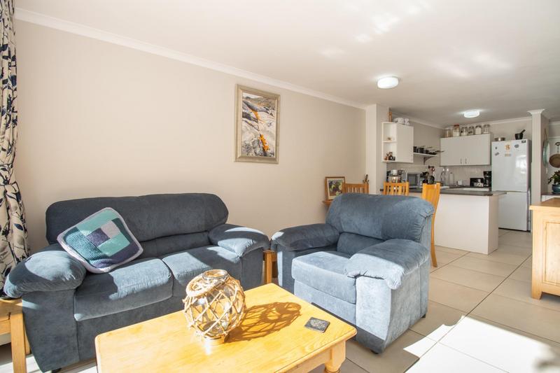 2 Bedroom Property for Sale in Heathfield Western Cape